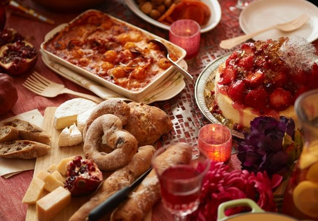 How not to overeat this Christmas – according to science