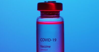 Delaying the second COVID vaccine dose – a medical expert answers key questions