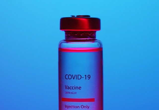 Delaying the second COVID vaccine dose – a medical expert answers key questions